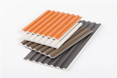 Pevný nástěnný panel WPC